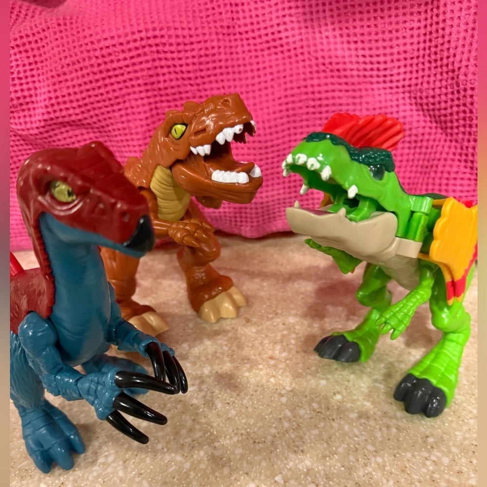 Mattel and Fisher Price Dinosaur Action Figures Jurassic World Dinosaur Lot of 3